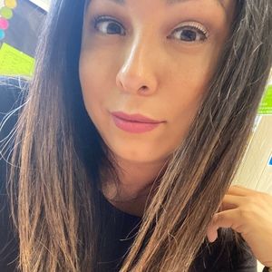 Meet your Posher, Monica